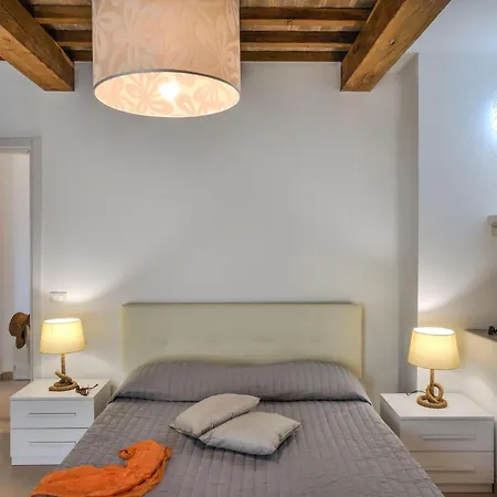 Feriehus Acquanera Marcheholiday, Mit Privatem Pool *