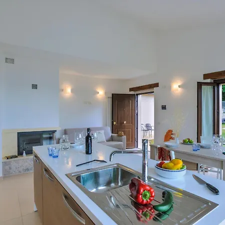 Acquanera Marcheholiday, Mit Privatem Pool Feriehus Piobbico