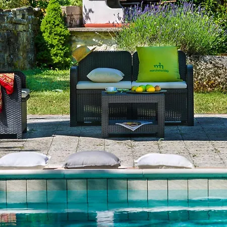 Acquanera Marcheholiday, Mit Privatem Pool * Piobbico